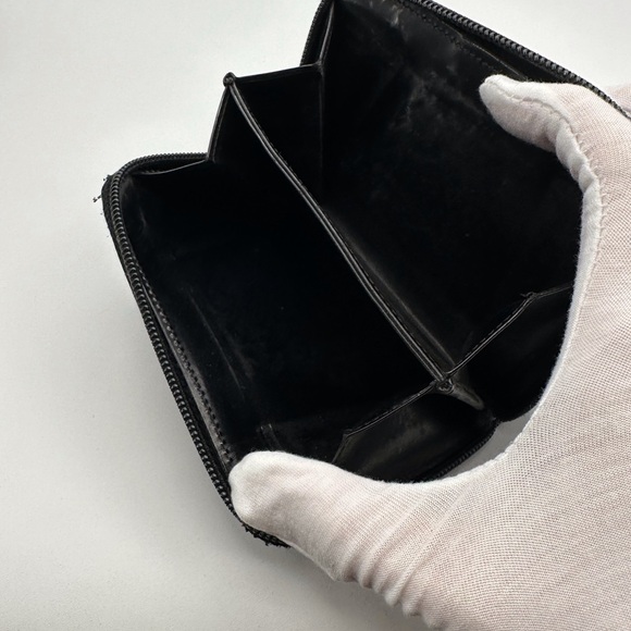 Prada Black Leather Wallet - Picture 4 of 15